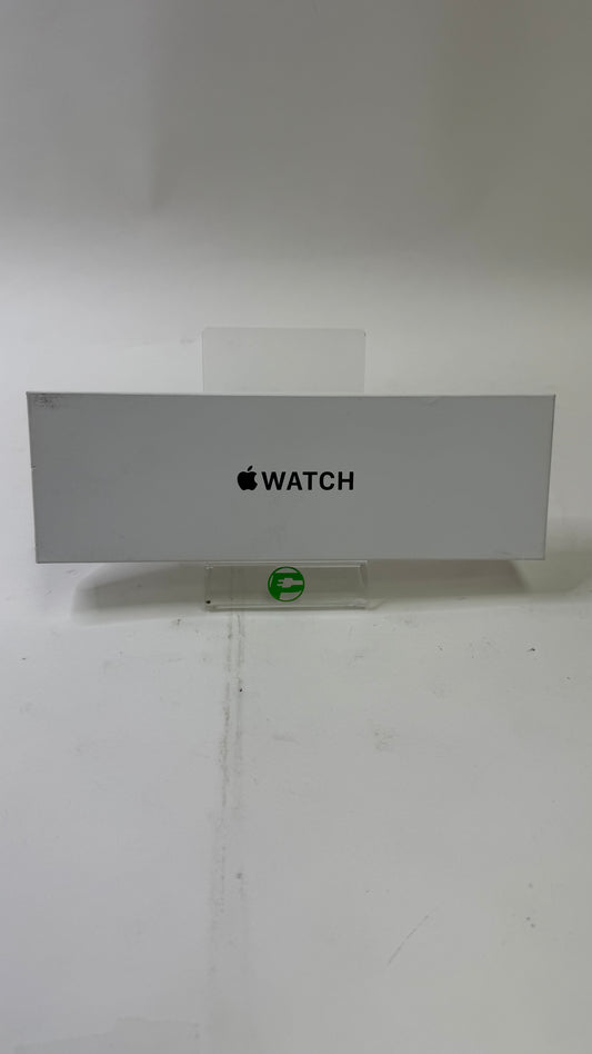 New GPS Only Apple Watch SE 3 40MM Starlight Aluminum Sport Band MEH34LW/A