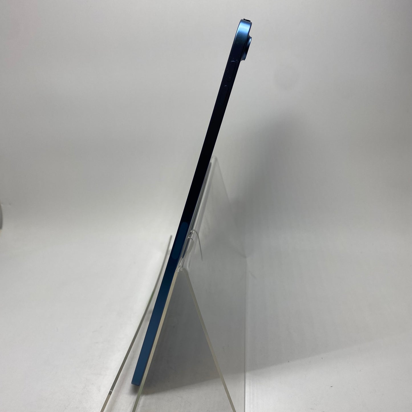 WiFi Only Apple iPad Air 5th Gen 256GB Blue MM9N3LL/A