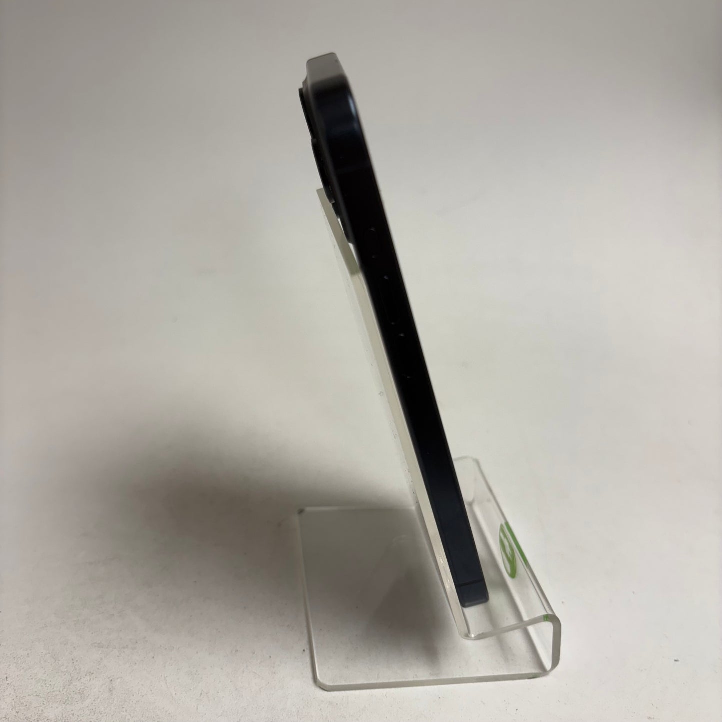 Factory Unlocked Apple iPhone 15 Pro 256GB Blue Titanium MTQV3LL/A