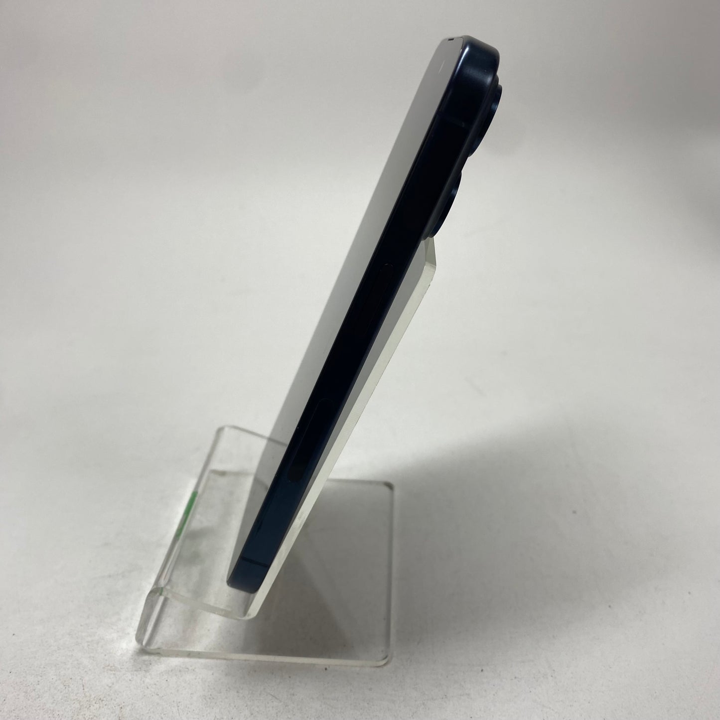 Factory Unlocked Apple iPhone 15 Pro 128GB Blue Titanium MTQQ3LL/A