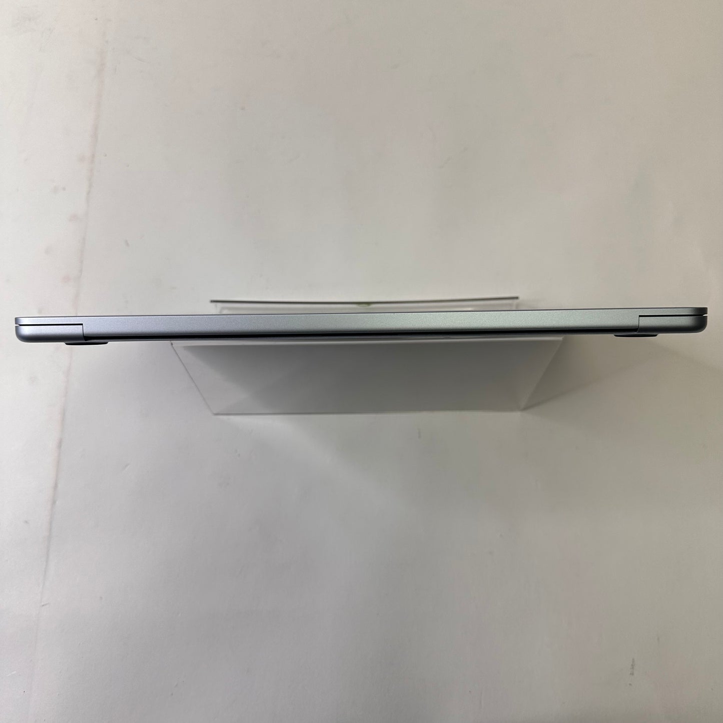 2025 Apple MacBook Air 13.3" M4 8C GPU 4.5GHz 16GB RAM 256GB SSD A3240
