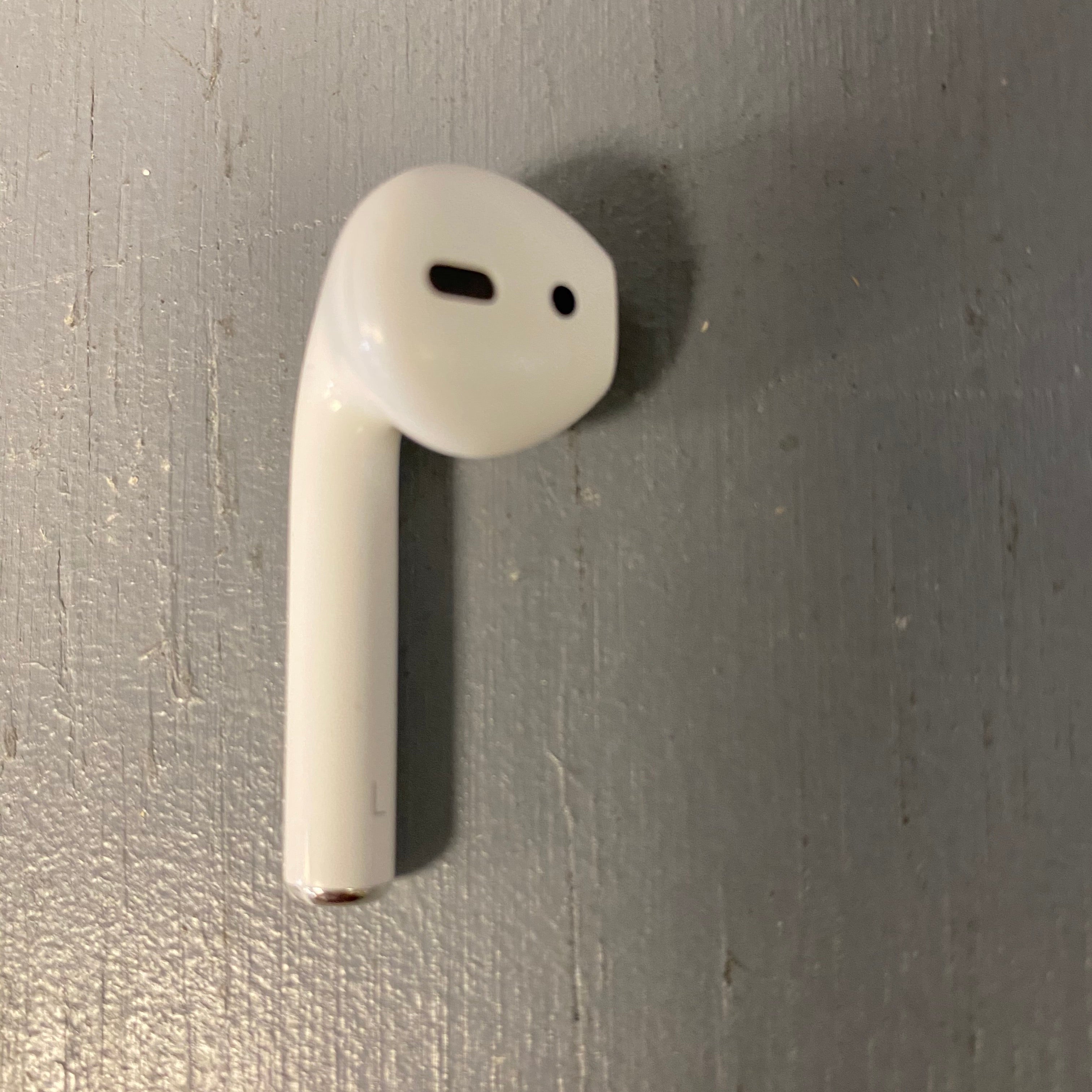 Left airpod for sale 2nd gen hot sale